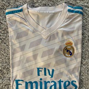 Real Madrid Football/Soccer Jersey Number 17. Medium. Real Madrid Fly Emirates.
